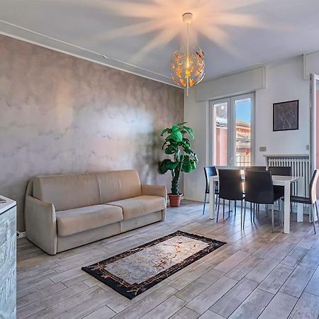 Garda Lake View Apartment 데센자노델가르다 외부 사진