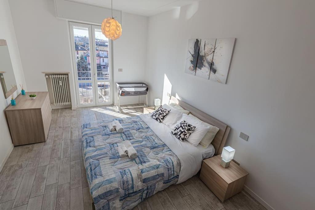 Garda Lake View Apartment 데센자노델가르다 외부 사진